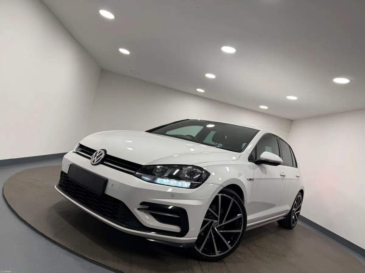 2017 Volkswagen Golf 2.0 TDI R line 150 - Image 4
