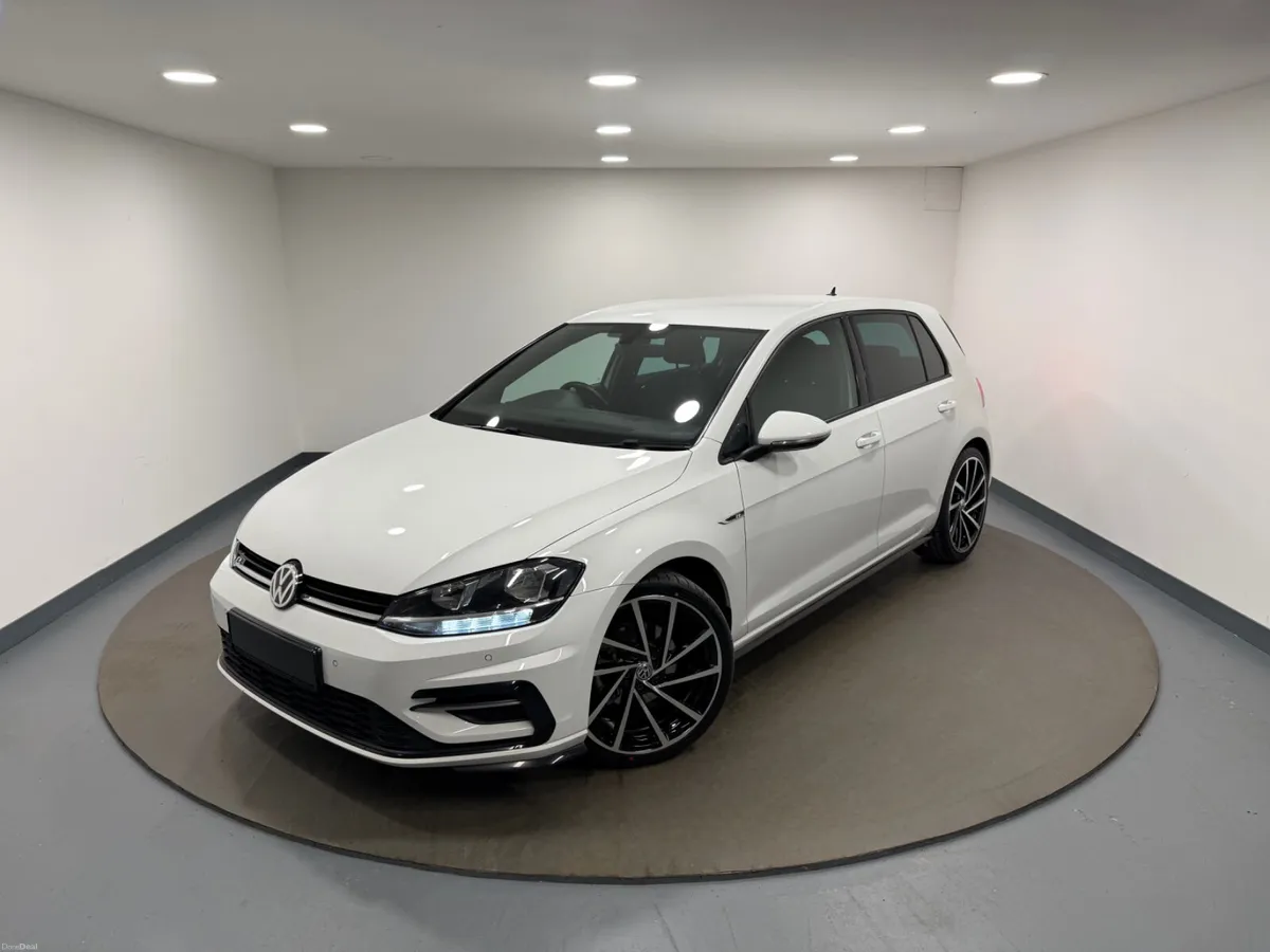 2017 Volkswagen Golf 2.0 TDI R line 150 - Image 2
