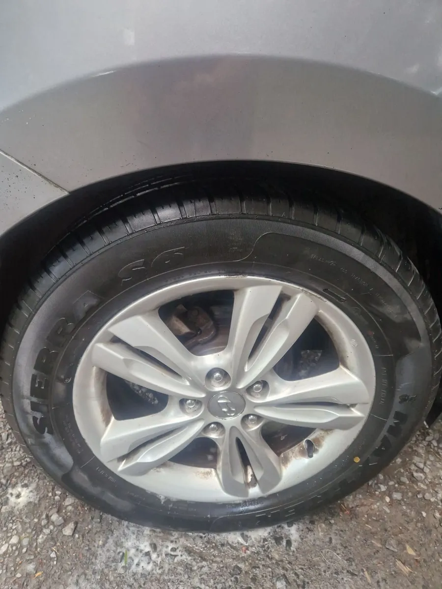 Hyundai ix35 CDRI 2WD Premium 2012 - Image 3