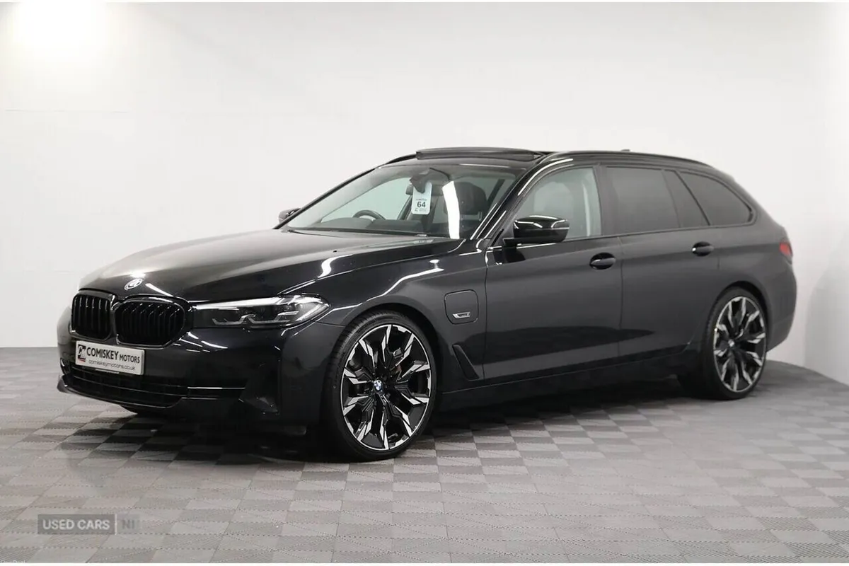 BMW 5-Series 530e SE - Image 4