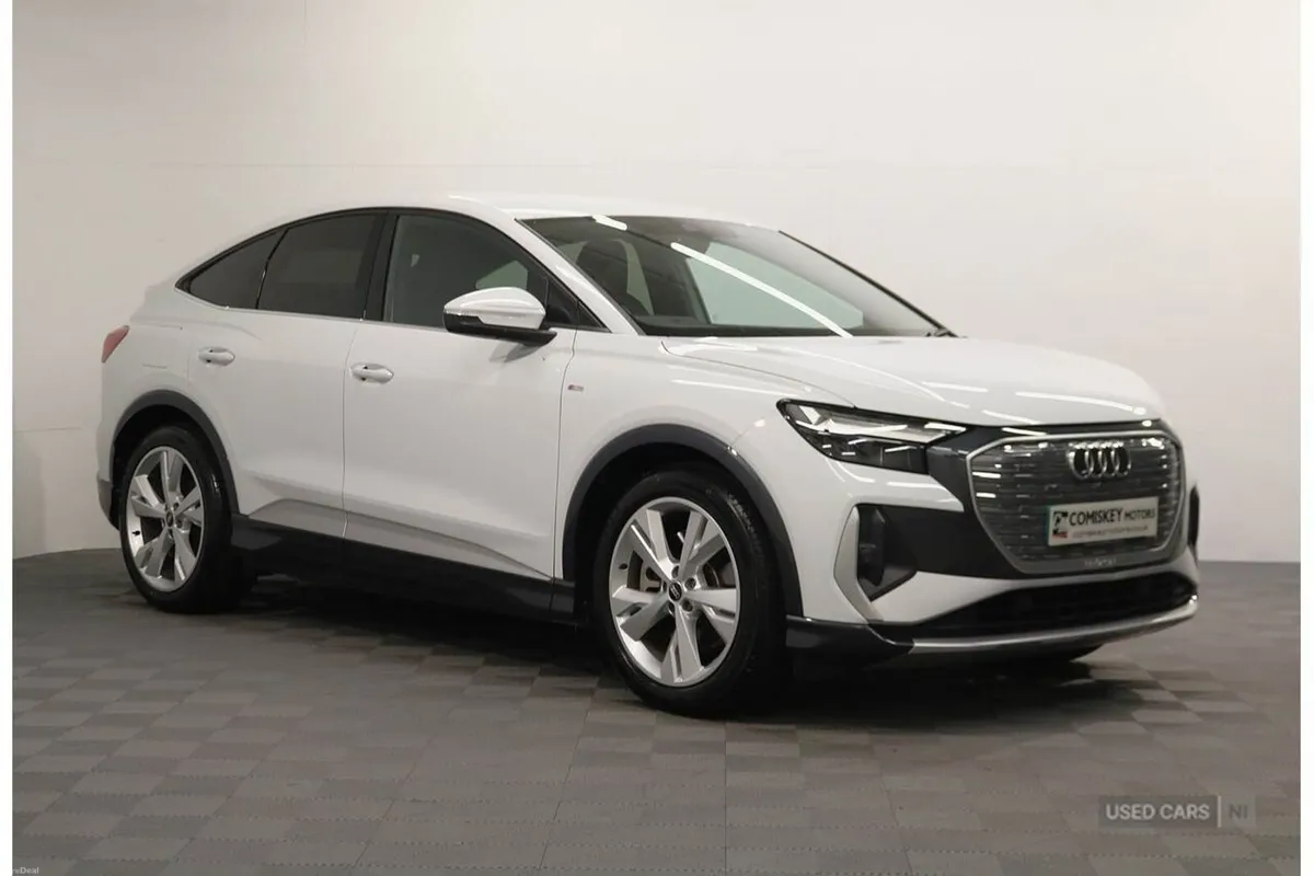 Audi Q4 e-tron S line - Image 1