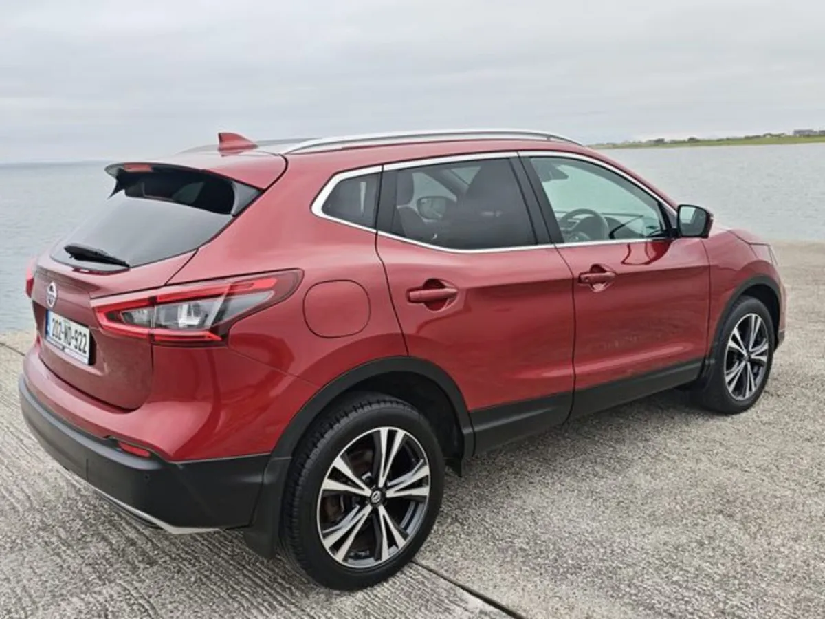 Nissan Qashqai 1.5 DCI N-connecta 5DR - Image 6