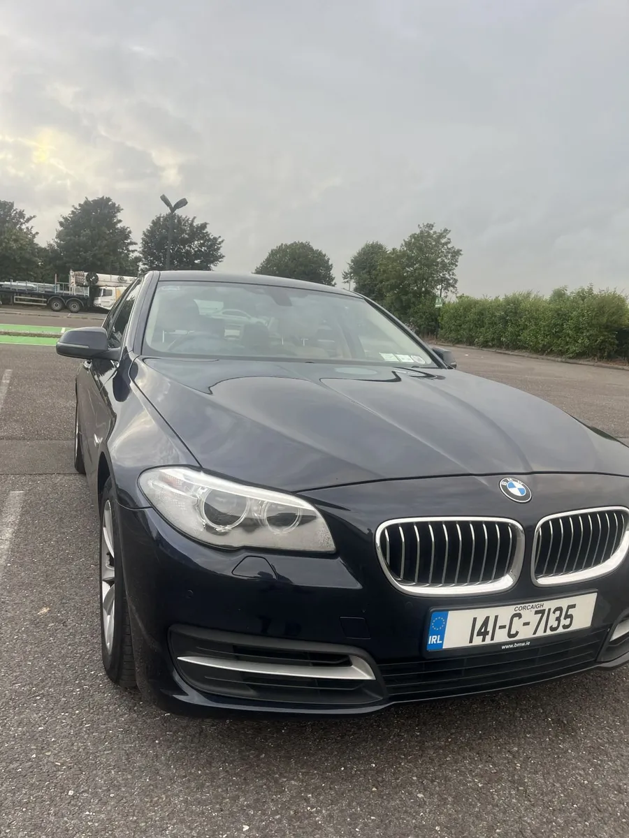 BMW 5-Series - Image 1