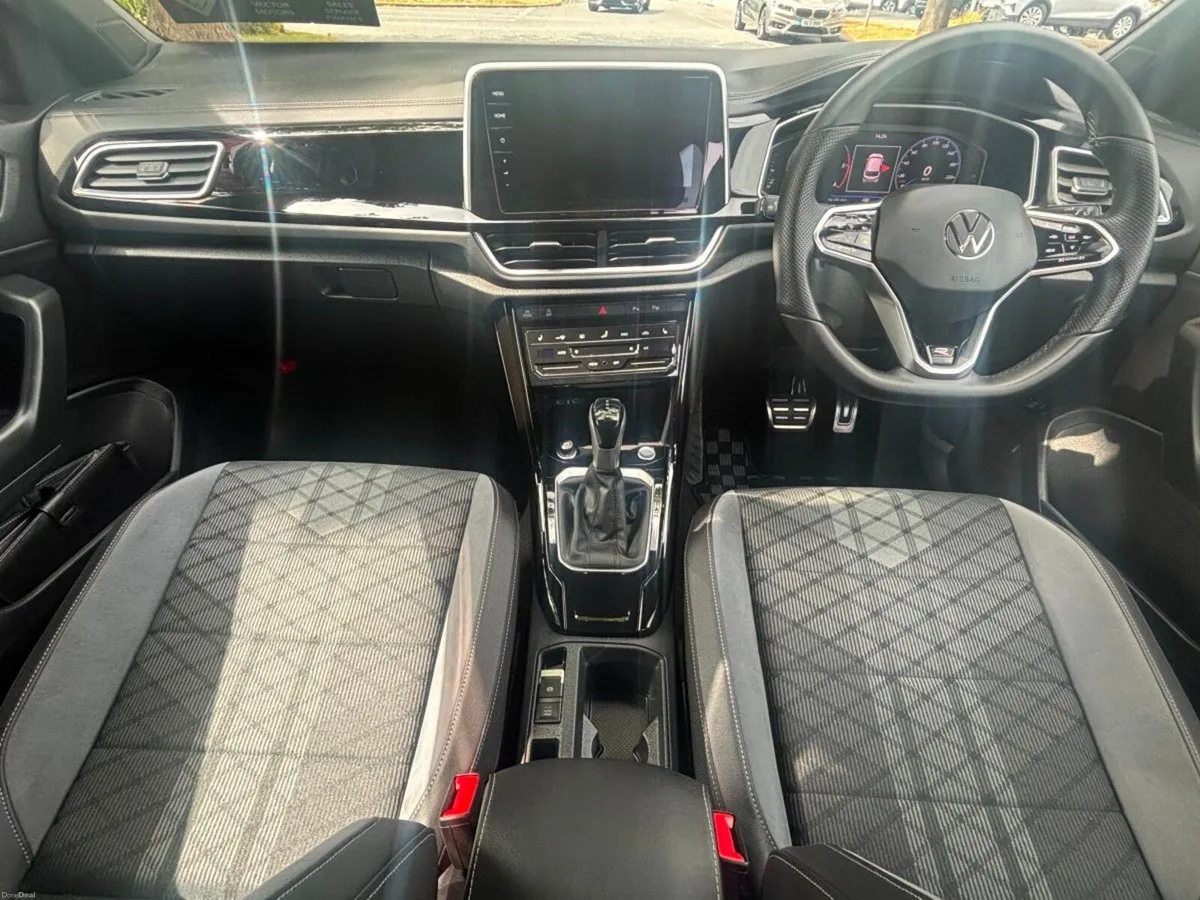 Volkswagen T-Roc R-LINE 2.0 TDI AUTO 12 MONTH WARR - Image 2