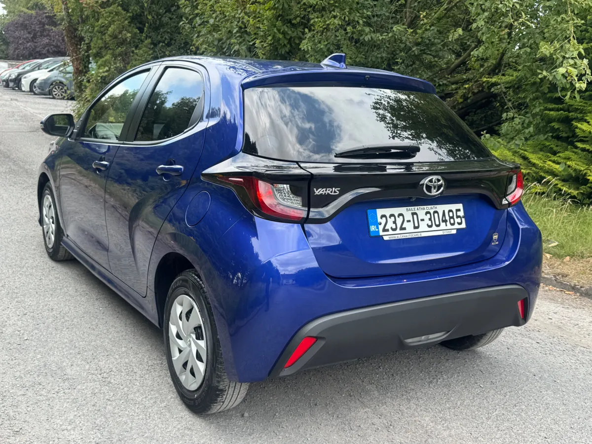 232 TOYOTA YARIS 1.0 AUTOMATIC - Image 3