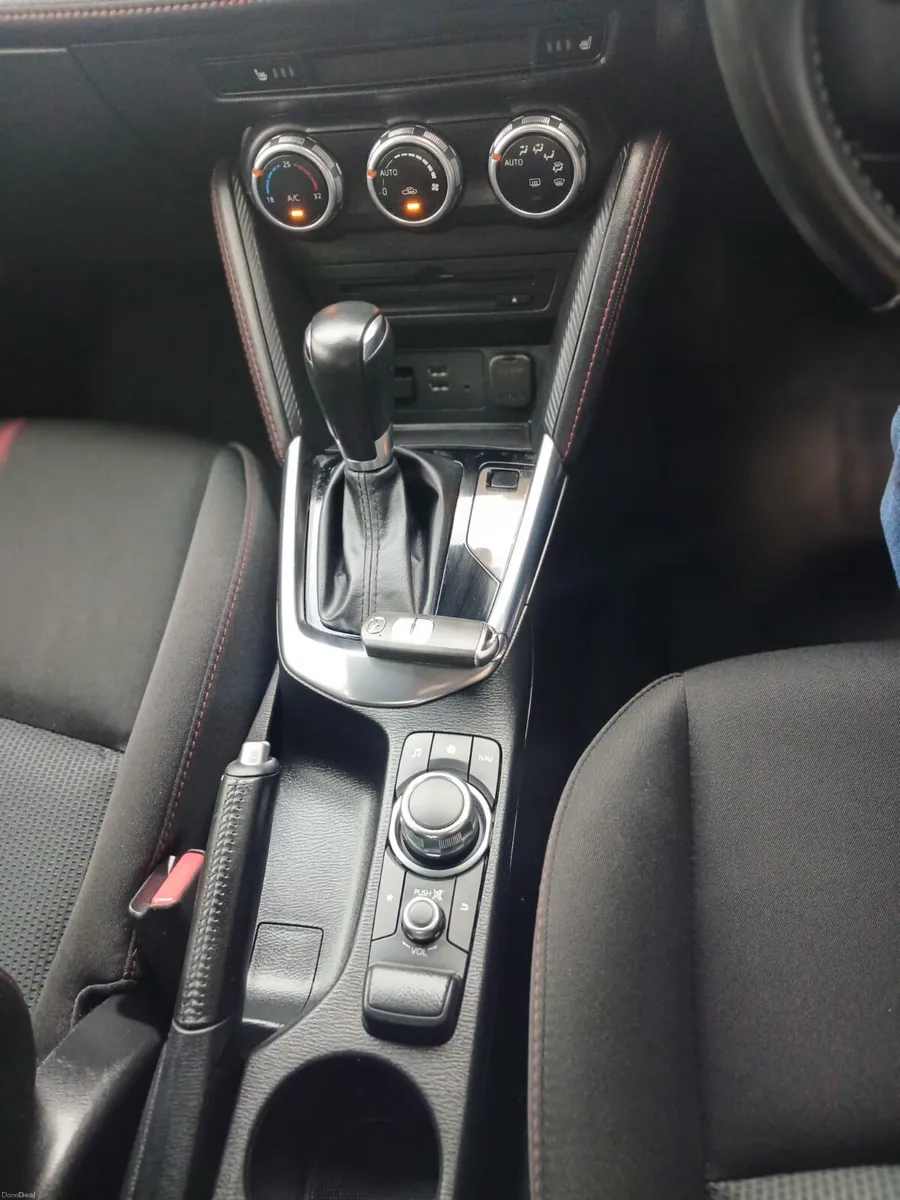 2016 Mazda Demio 1.5 Diesel Automatic /61k - Image 6