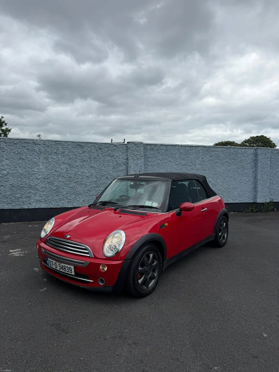 Mini convertible - Image 3