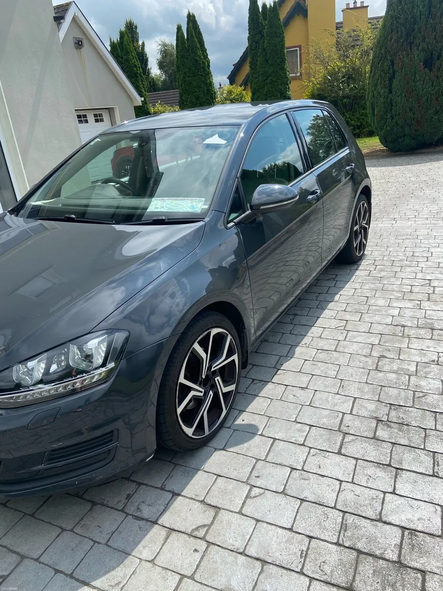 Volkswagen Golf 1.6 TDI Bluemotion - Image 2