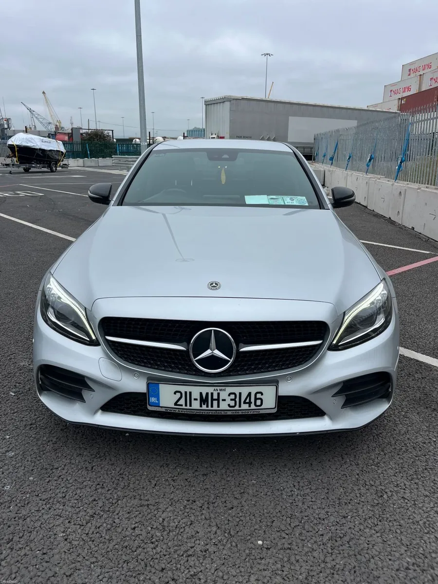 Mercedes-Benz C220 D AMG Line Night Ed Premium - Image 2
