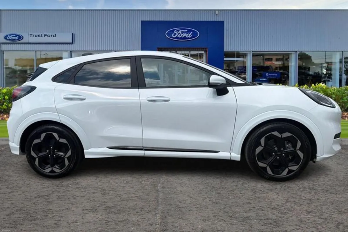 Ford Other Standard Range 43kWh Premium SUV 5dr El - Image 3