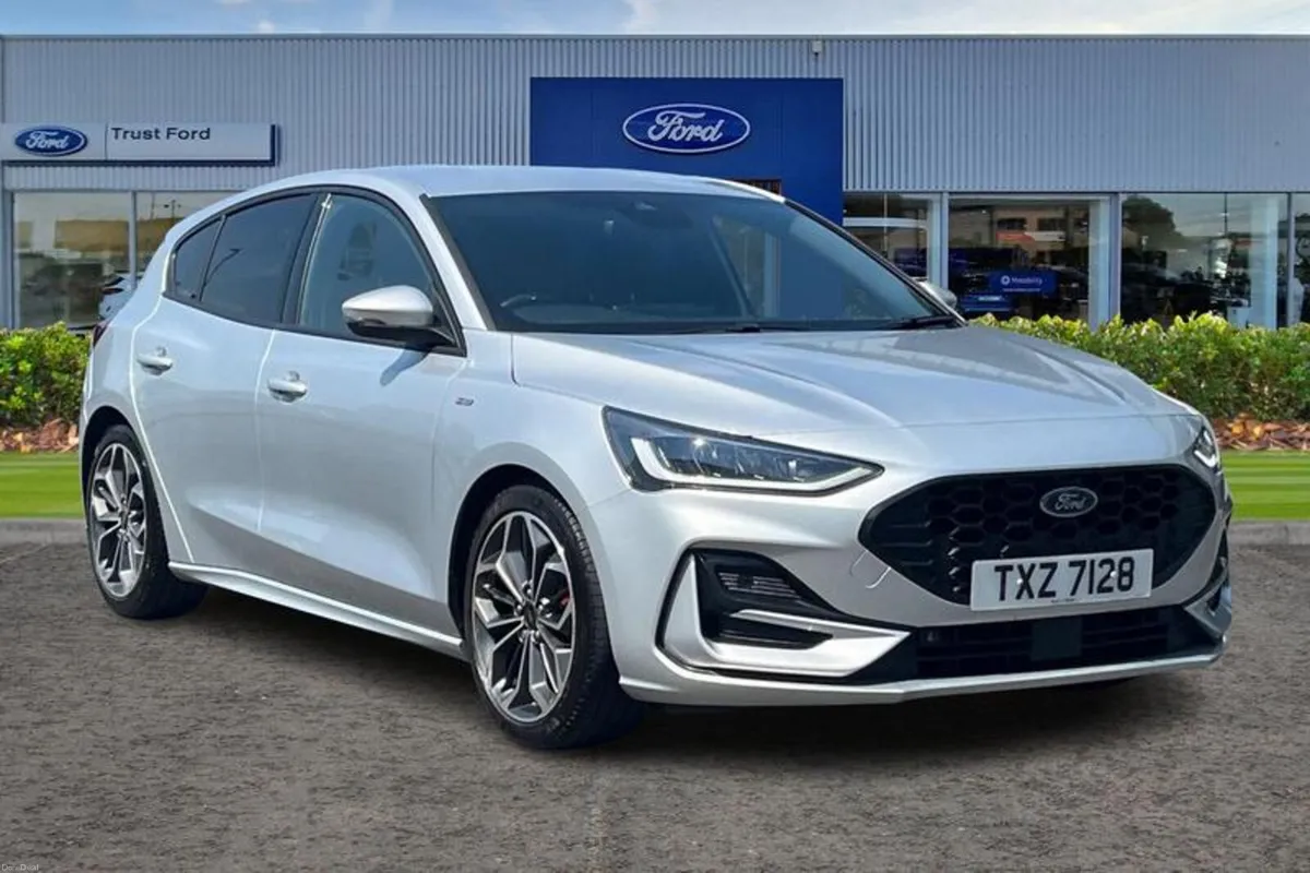 Ford Focus ST-Line X - Image 1