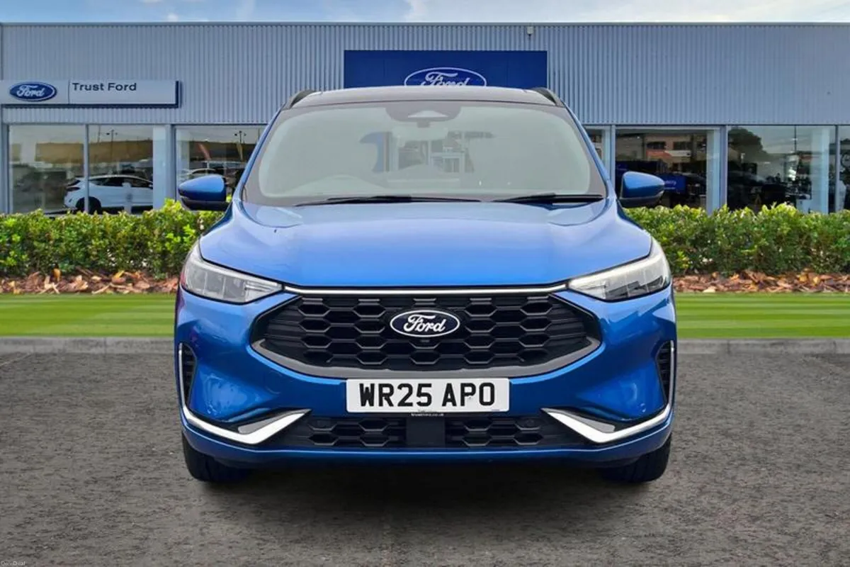 Ford Kuga 1.5 EcoBoost ST-Line X 5dr - PAN SUNROOF - Image 6