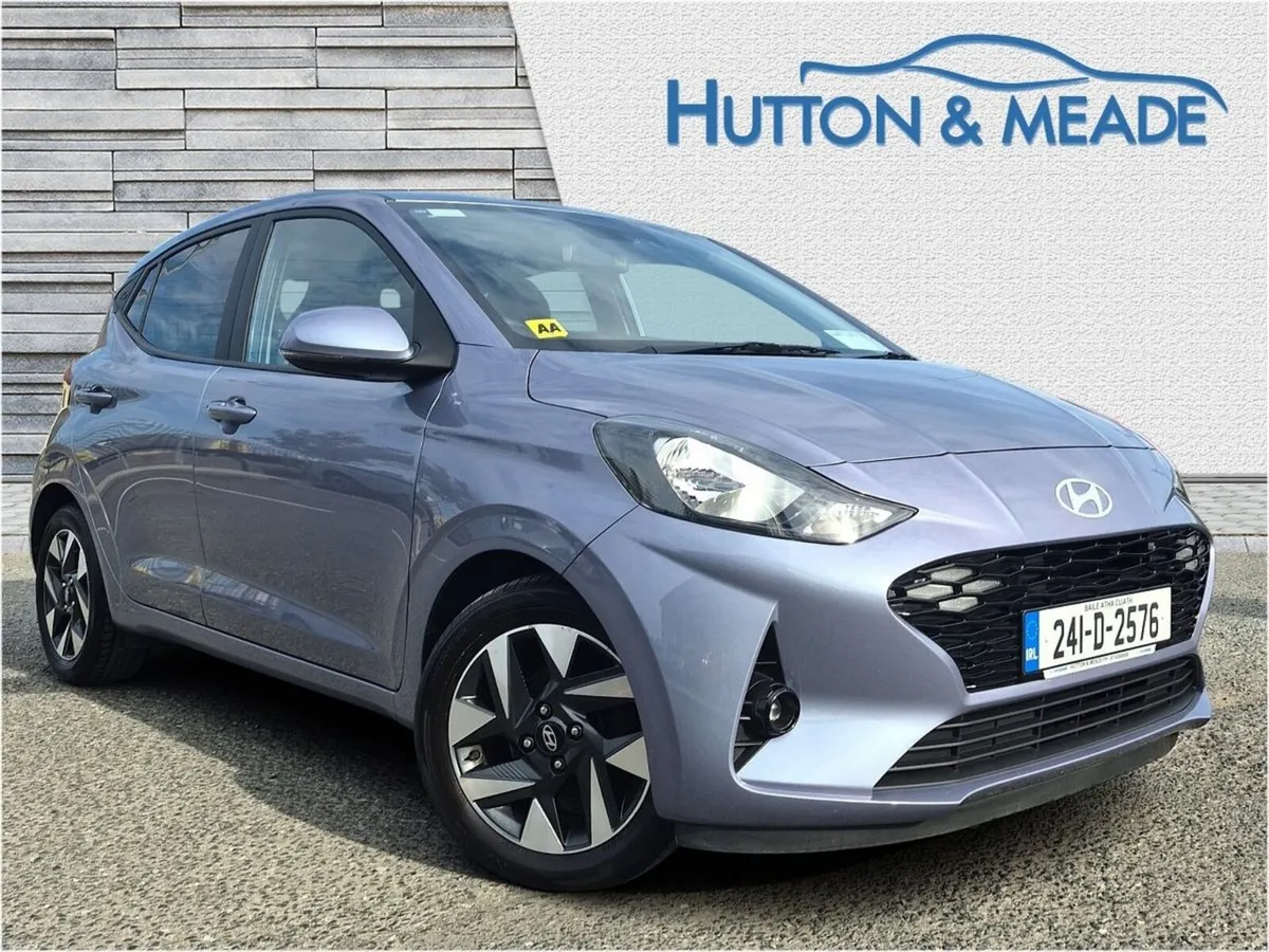 Hyundai i10 Delux Plus 1.0 Petrol 5dr - Image 1