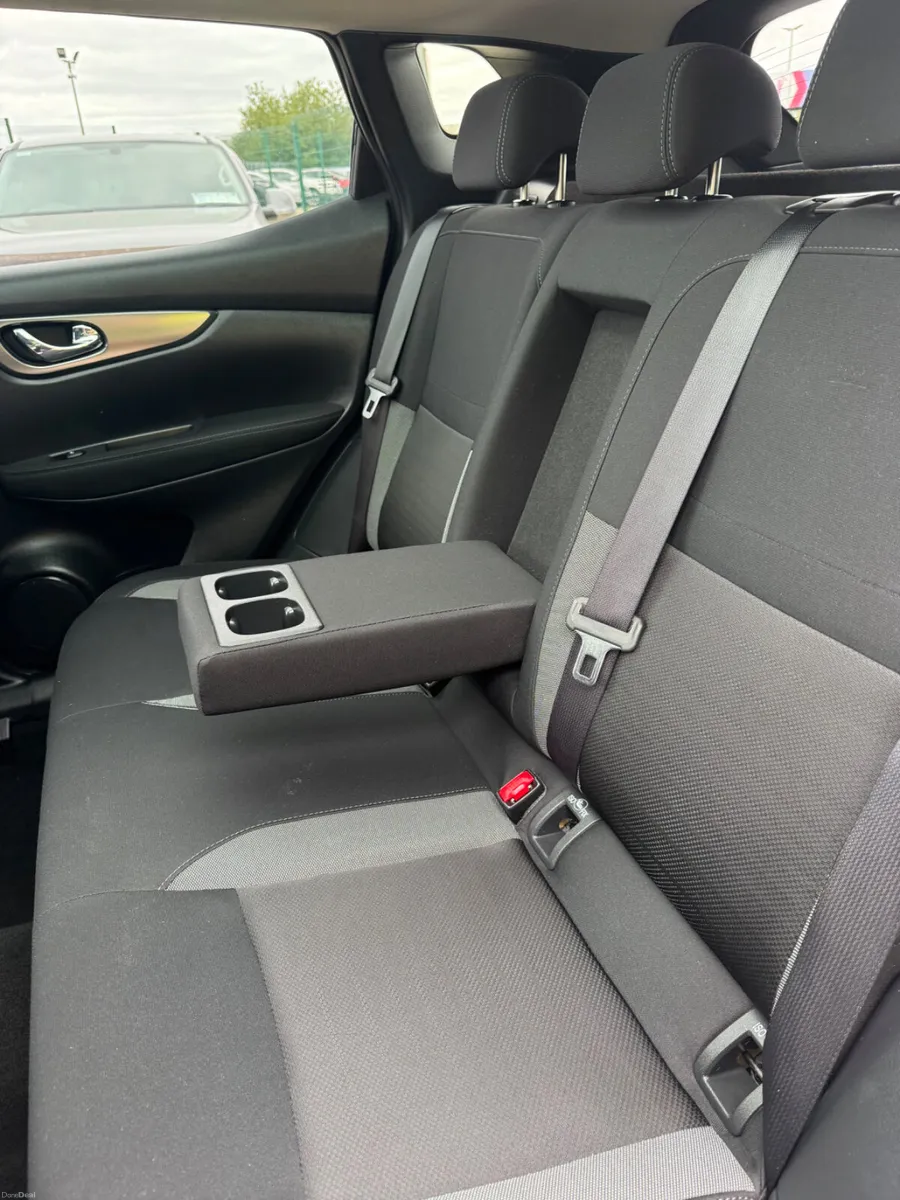 Nissan Qashqai 2018 hi spec - Image 4