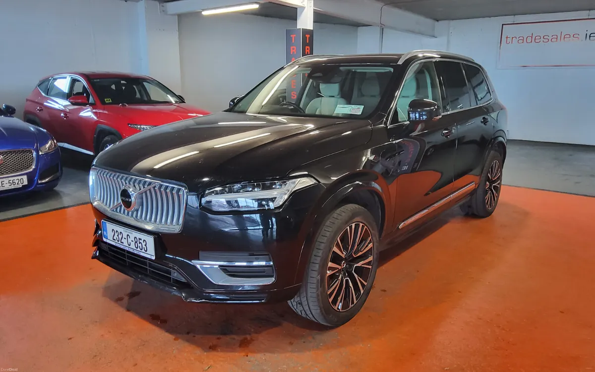 Volvo XC90 2023 - Image 4