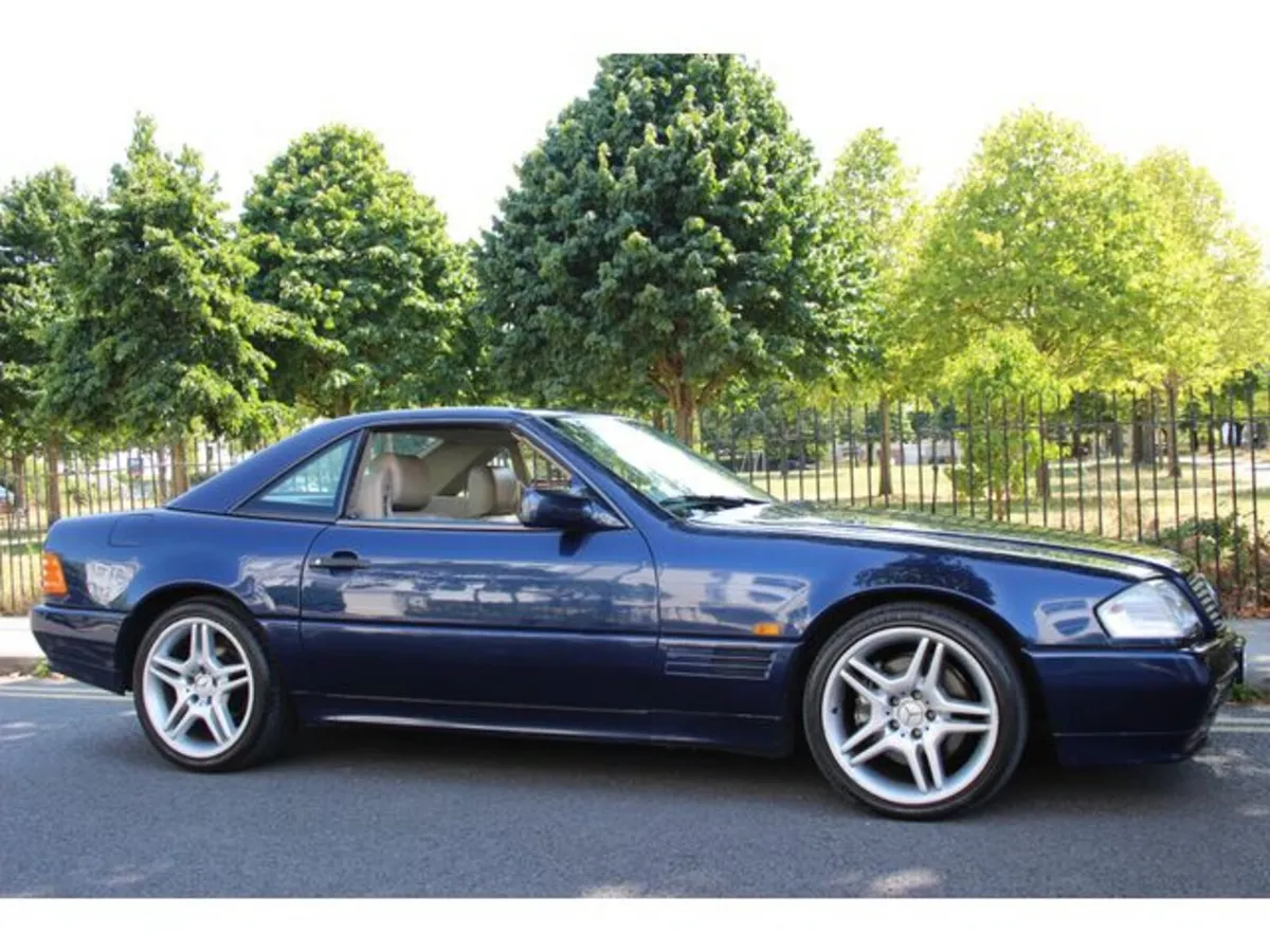 Mercedes-Benz SL-Class SL500 - Image 1