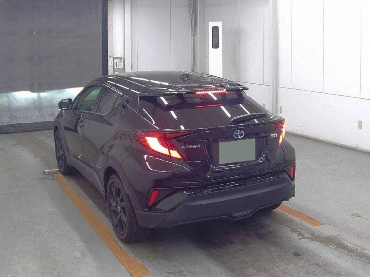 Toyota C-HR 1.8 HYBRID AUTOMATIC - G MODE NERO EDI - Image 2