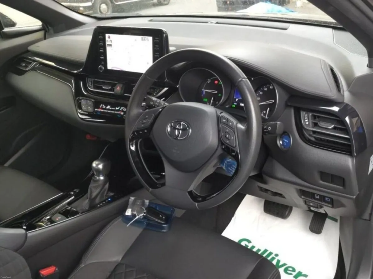 Toyota C-HR 1.8 HYBRID AUTOMATIC - G MODE NERO EDI - Image 3
