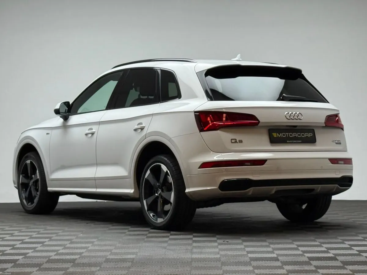 Audi Q5 S LINE 2.0 TDI AUTO QUATTRO - Image 5