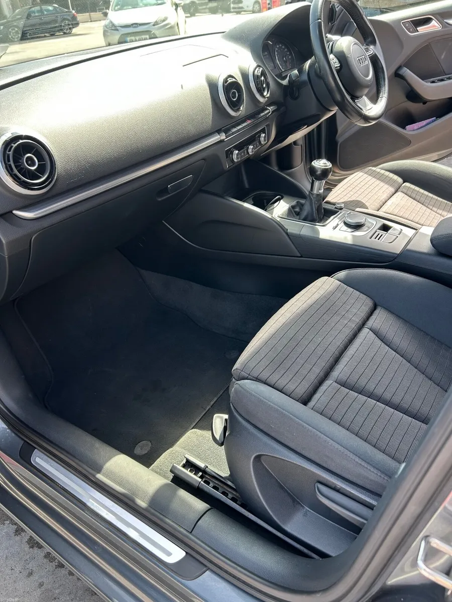 Audi A3 2014 - Image 3