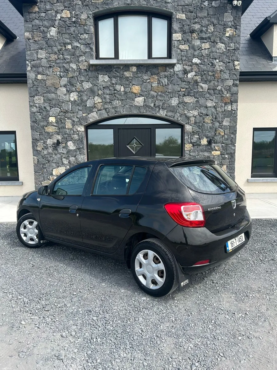 Dacia Sandero 1.2 petrol - Image 2