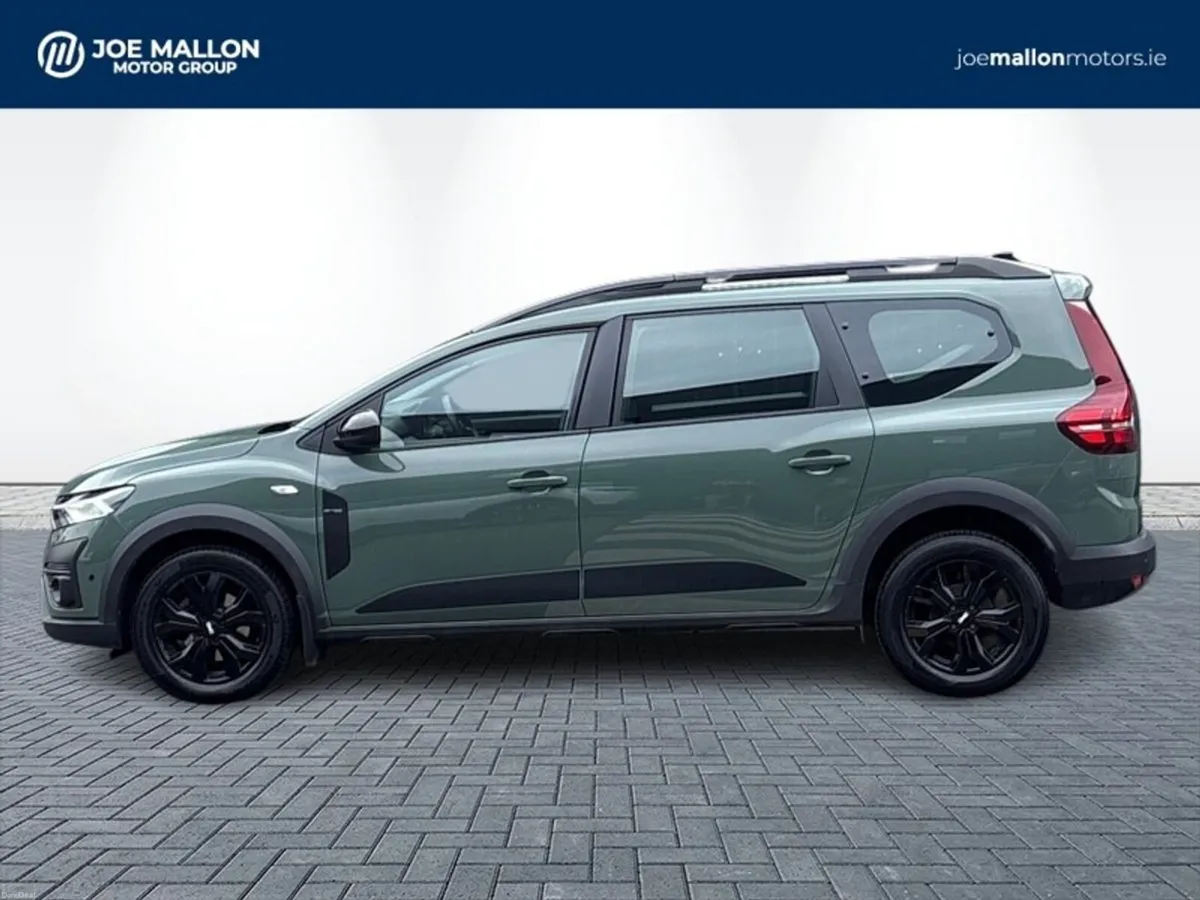 Dacia Jogger TCe 110 Extreme SE - Image 4