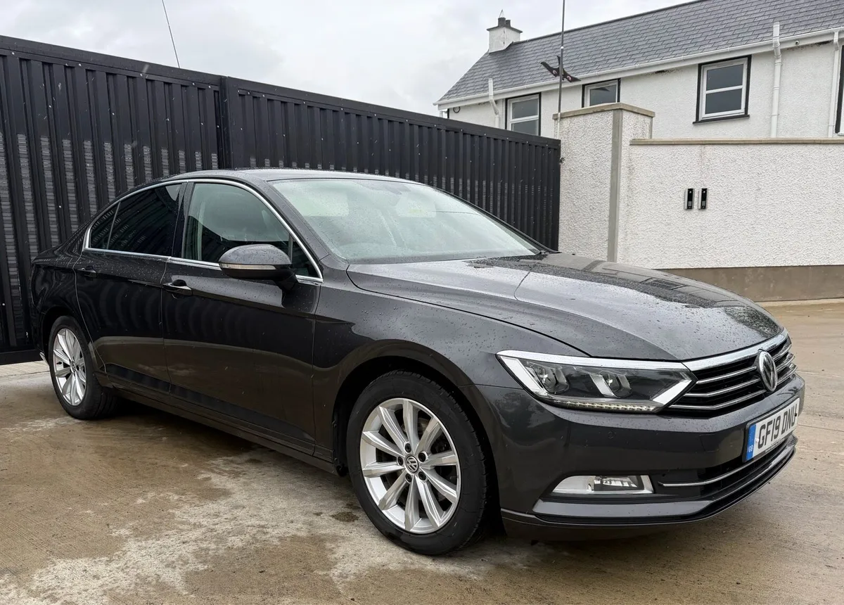 2019 Volkswagen Passat 2.0tdi Se business - Image 2