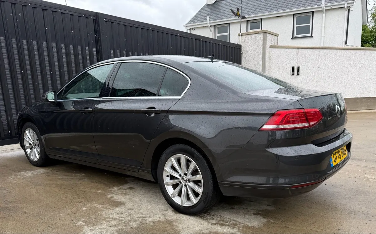 2019 Volkswagen Passat 2.0tdi Se business - Image 4