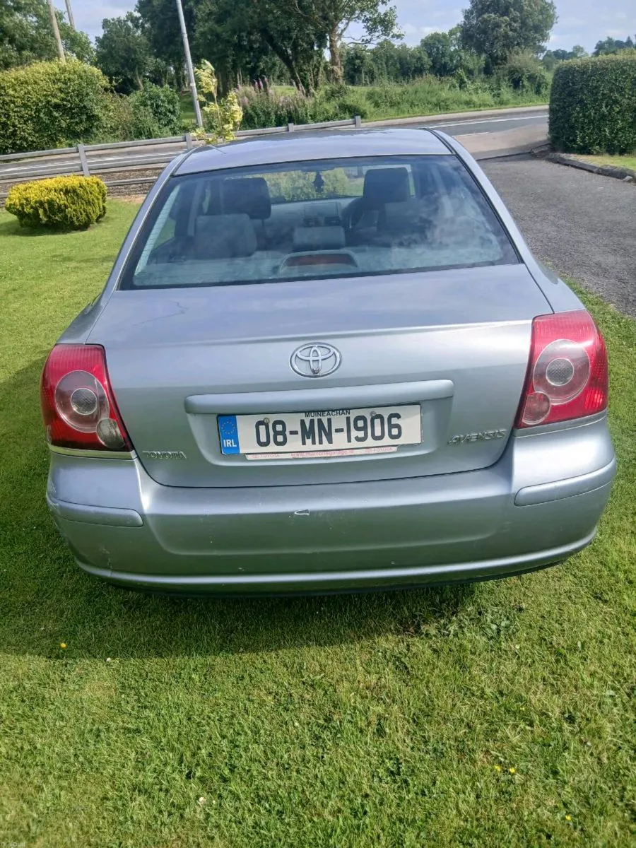 Car - Image 2