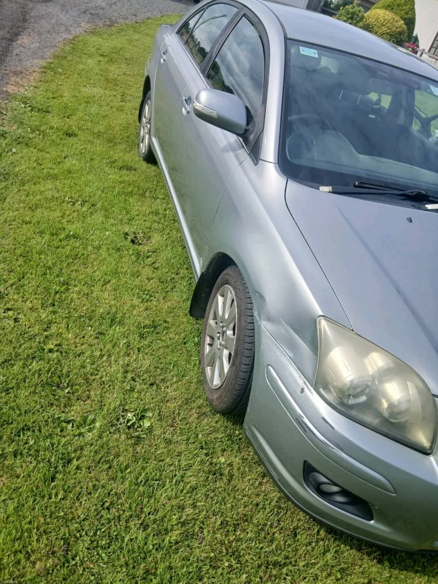 Car - Image 3