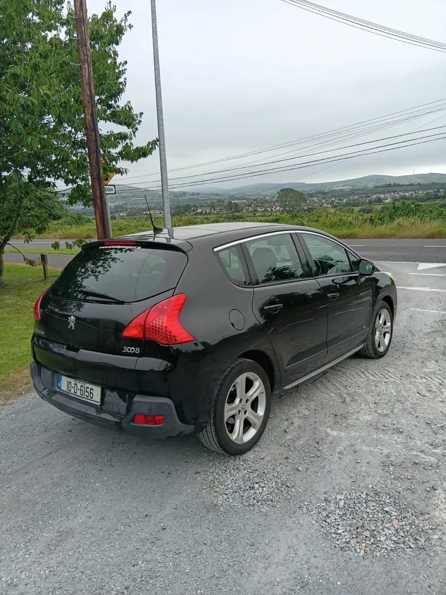 2010 Automatic Peugoet 3008 - Image 2