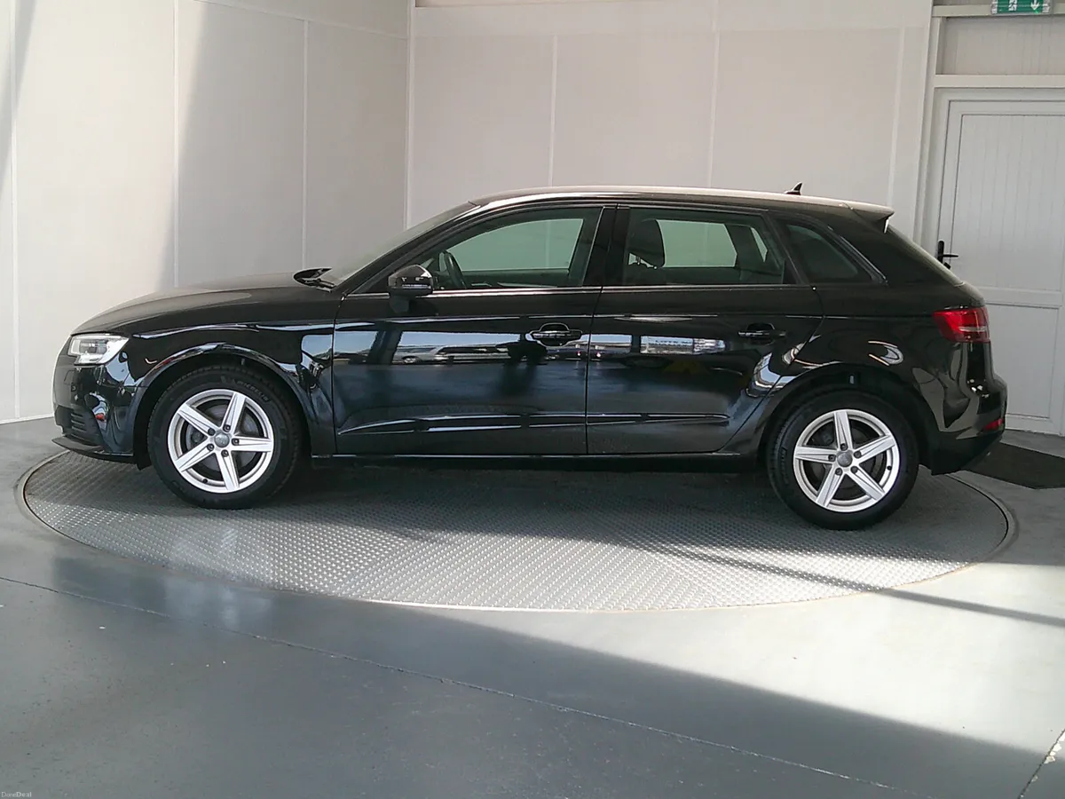 Audi A3 2019 - Image 4