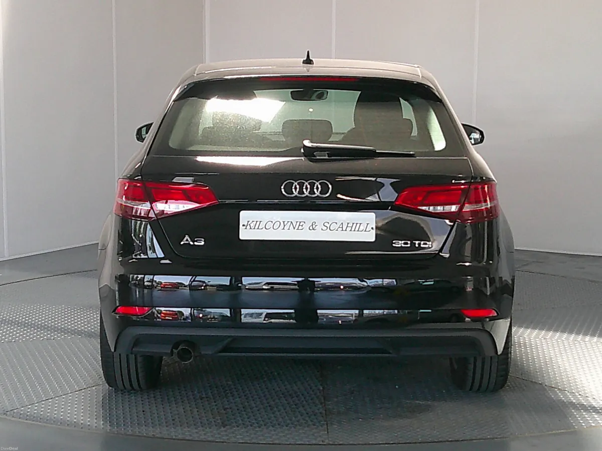 Audi A3 2019 - Image 6