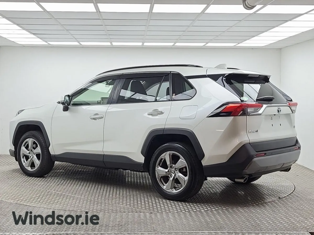 Toyota RAV4 Self charging hybrid sport**High Spec* - Image 3