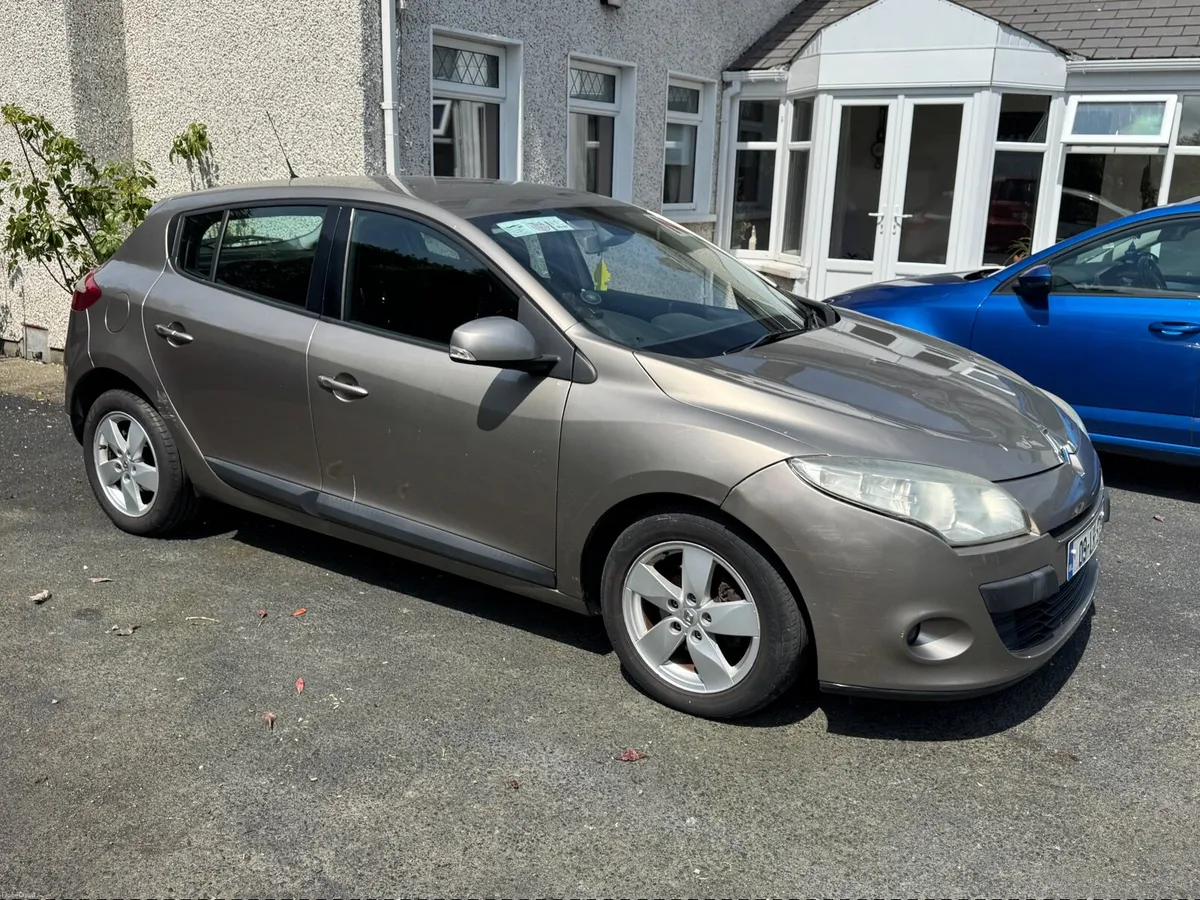 Renault Megane 2009 Low km - Image 4