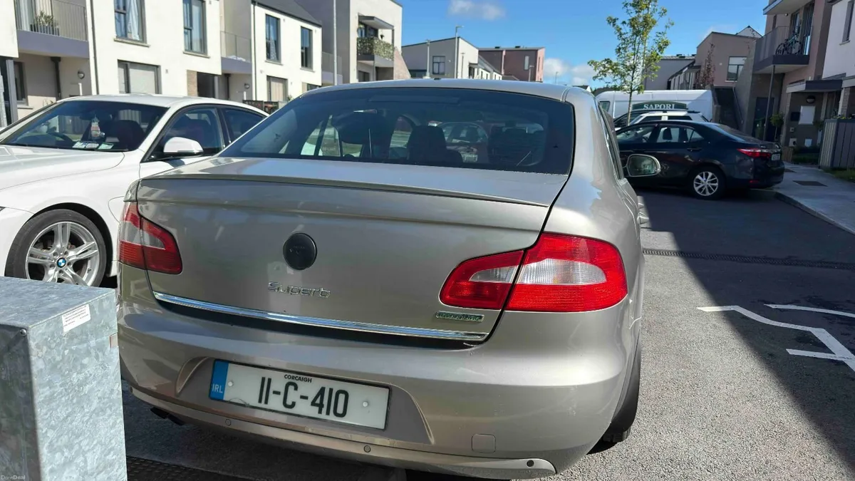 2011 SKODA SUPERB 1.6TDI 105BHP - Image 3