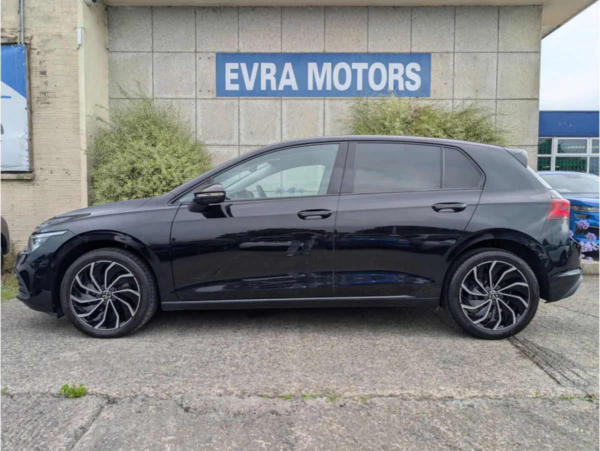 Volkswagen Golf ACTIVE ADVANCE AUTOMATIC 2.0 DIESE - Image 4