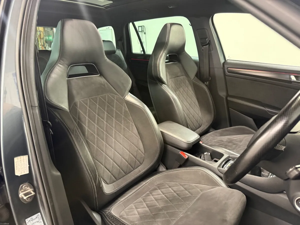 Skoda Kodiaq **7 SEATS **4X4 **PAN SUNROOF **HALF - Image 6