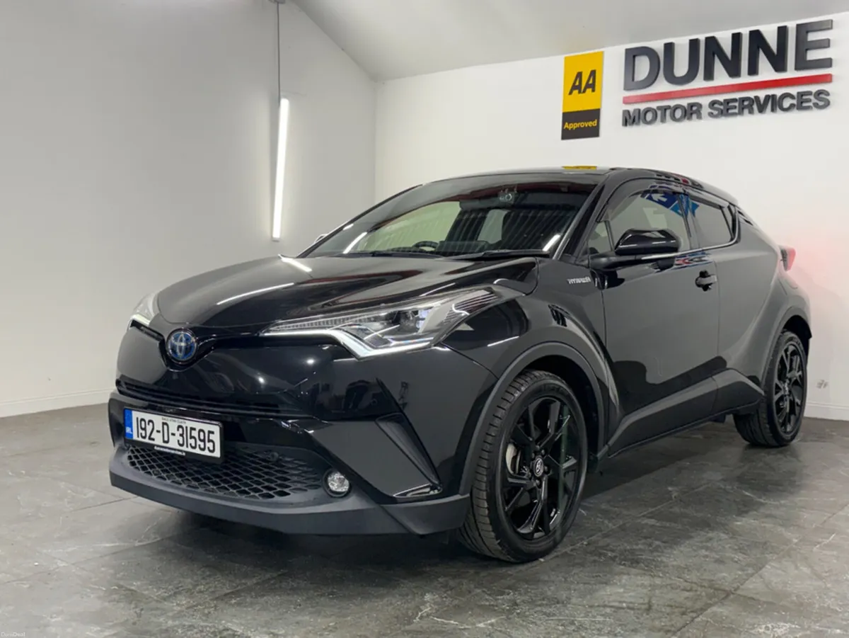 Toyota C-HR **G MODE NERO**18" BLACK ALLOYS**HALF - Image 2