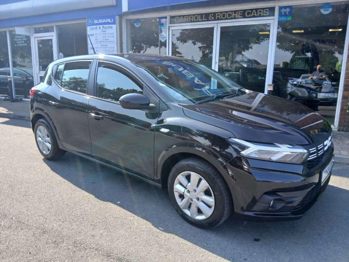 Dacia Sandero EXPRESSION TCE 90 5SPEED NBI 5DR - Image 2