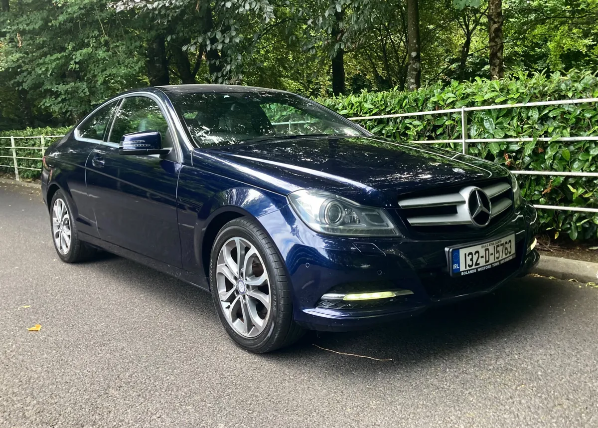 Mercedes-Benz C-Class  C220 cdi AMG Sports AUTO - Image 2