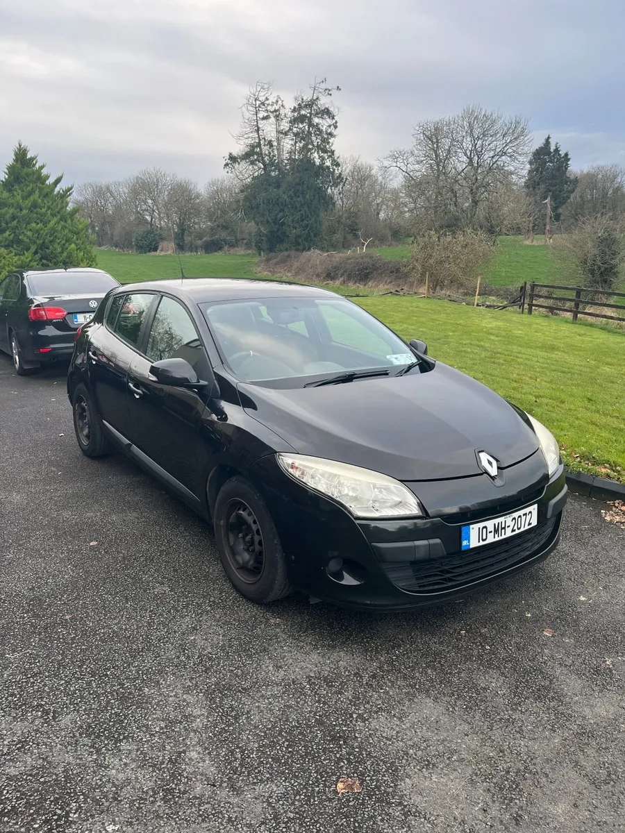 Renault Megane 2010 -  economical – reliable - Image 2