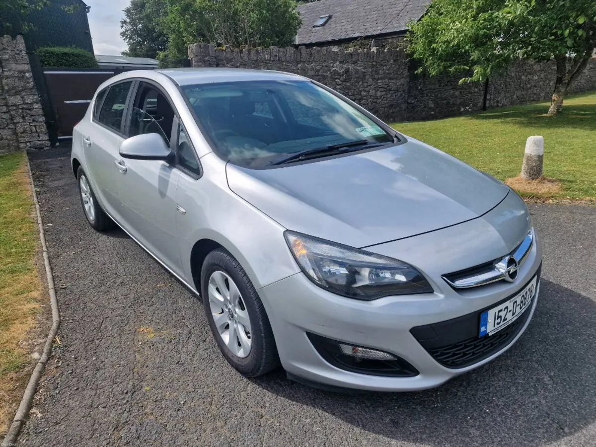 OPEL ASTRA 1.2D TAXED TESTED SERVICED - Image 1
