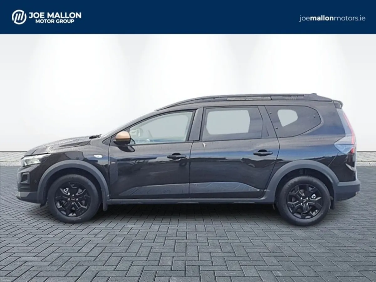 Dacia Jogger HEV 145 Extreme Auto - Image 4
