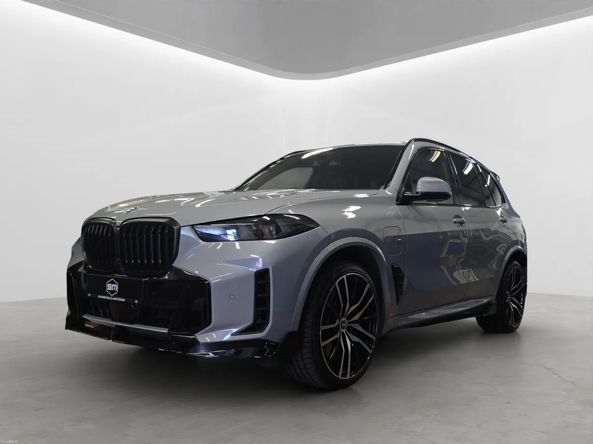 2024 BMW X5 50E M-SPORT PRO. - Image 3