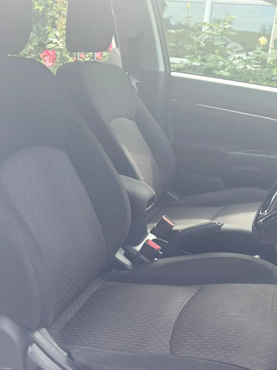 Mitsubishi ASX - Image 4