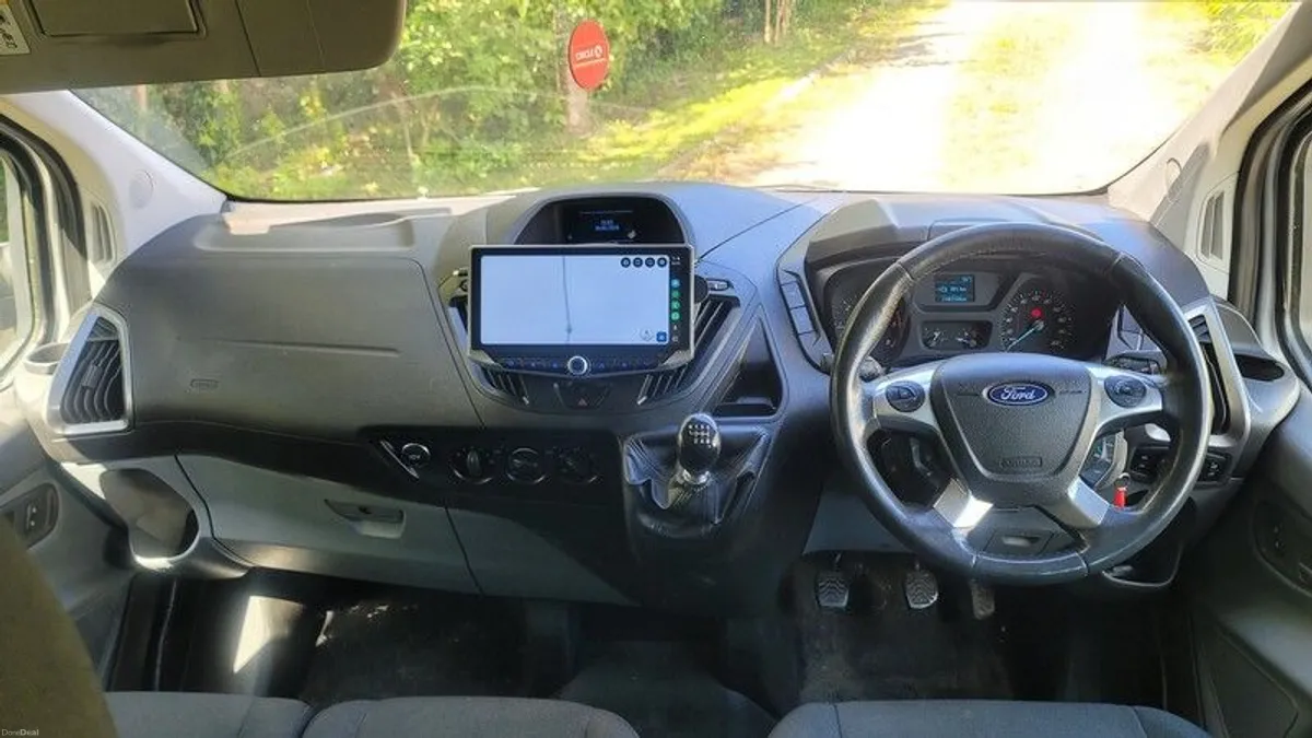 2015 Ford Transit Tourneo/Custom 9 seater - Image 5