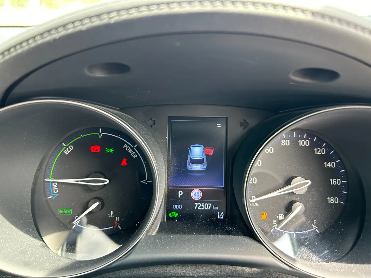TOYOTA CHR 2020, 1.8 HYBRID AUTO LOW KM HIGH SPEC - Image 6