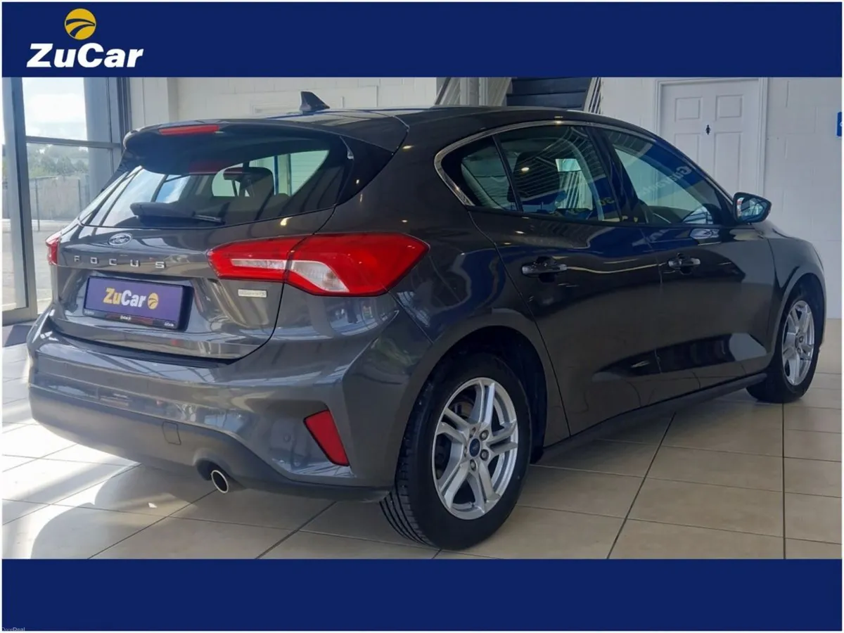 Ford Focus 1.0 EcoBoost 125PS Zetec - Image 4
