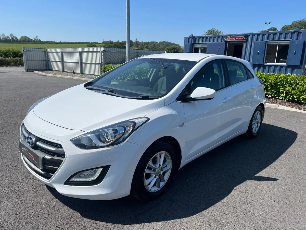 2015 Hyundai i30 SE 1.6 CRDI BlueDrive - Image 4